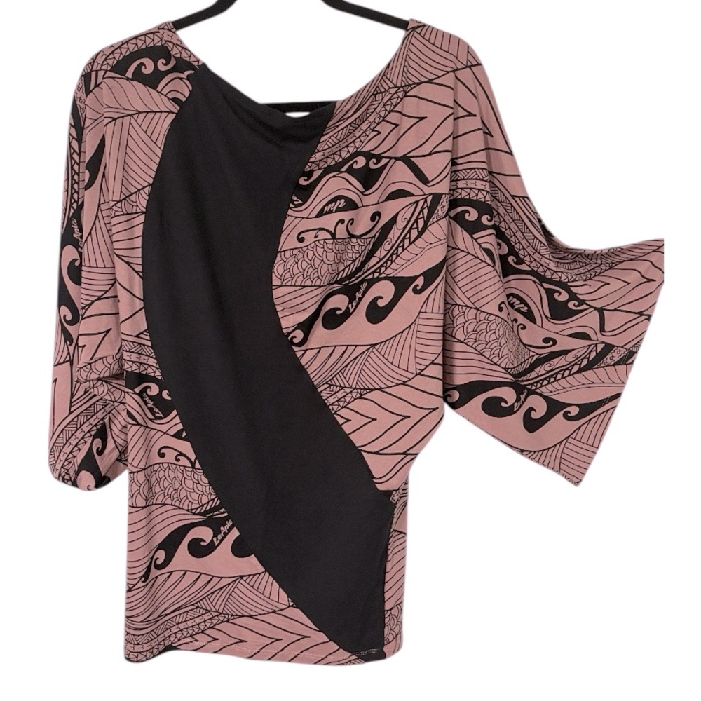 Missing Polynesia Black and Mauve Blouse Size Small
